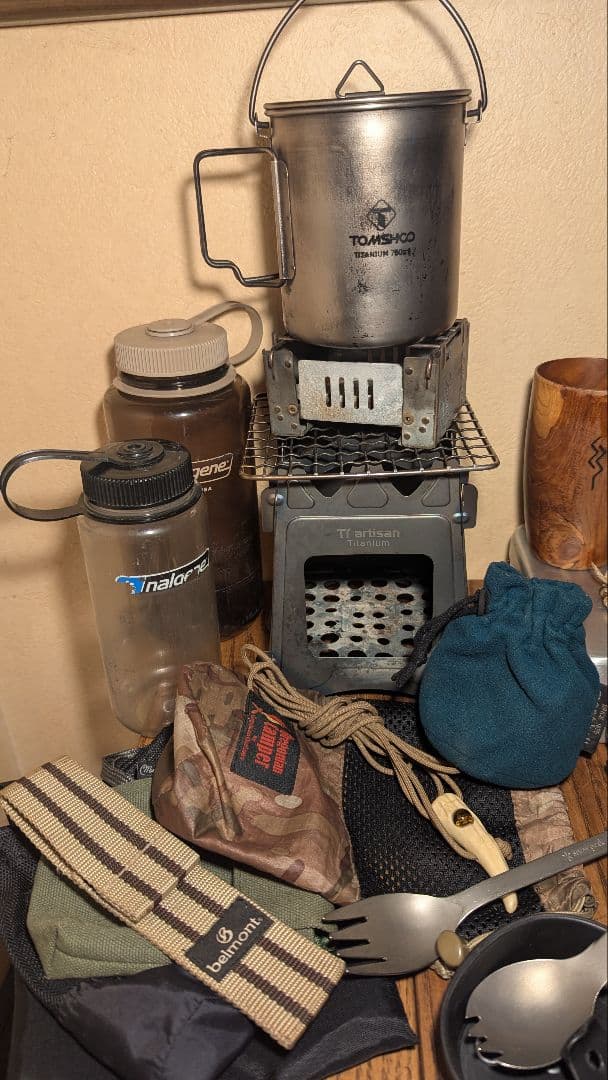 ソロキャンプ道具　ブッシュクラフトスタイル