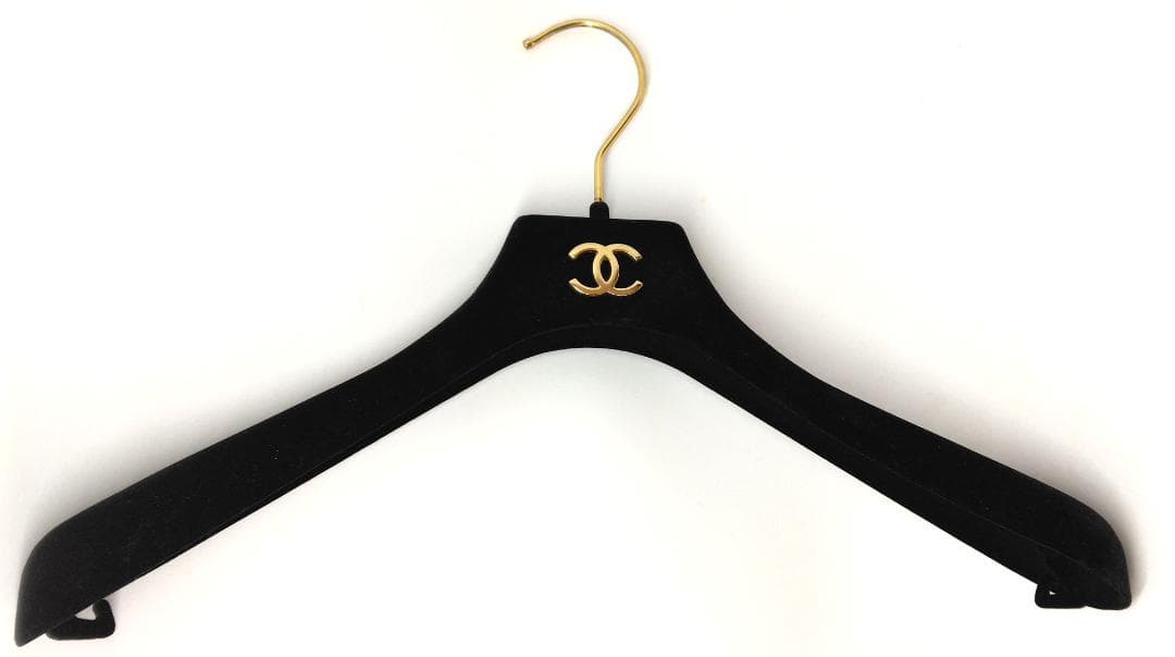 シャネル ハンガー ベルベット ノワール 8本セット 中古品 (56016)