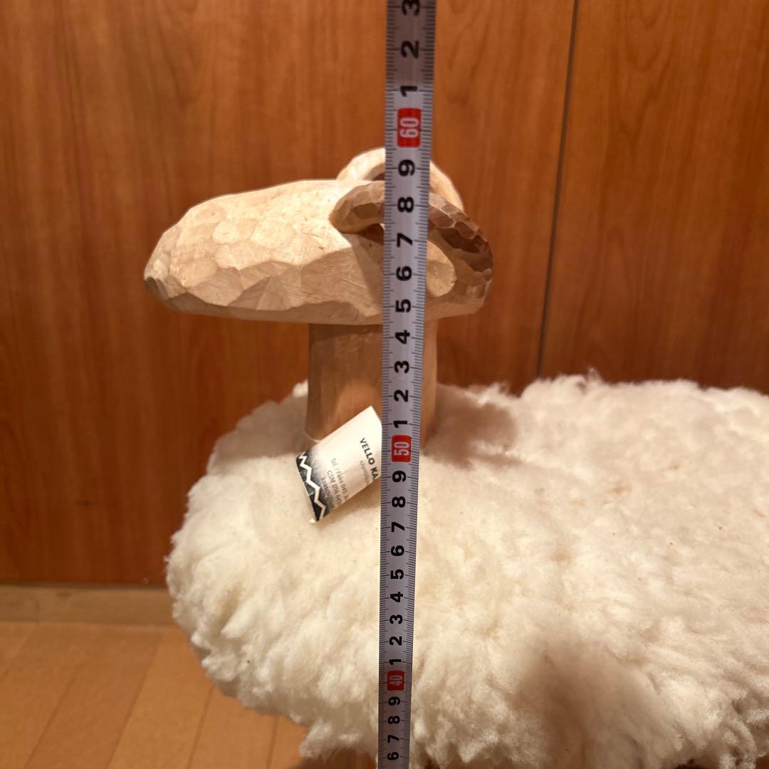 ②北欧 手作り パイン材 ムートン 羊 スツール　椅子　ニュージーランド