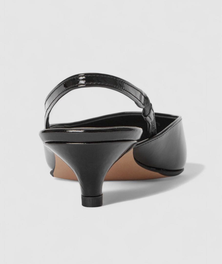 【allureville】ポインテッドバッグストラップパンプス