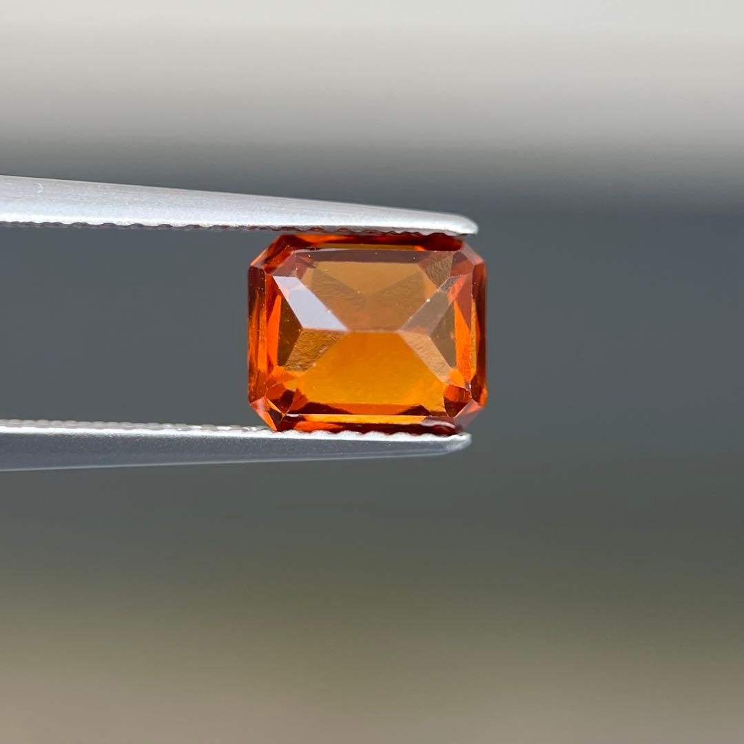 スリランカ産非加熱天然グロッシュライトガーネットルース