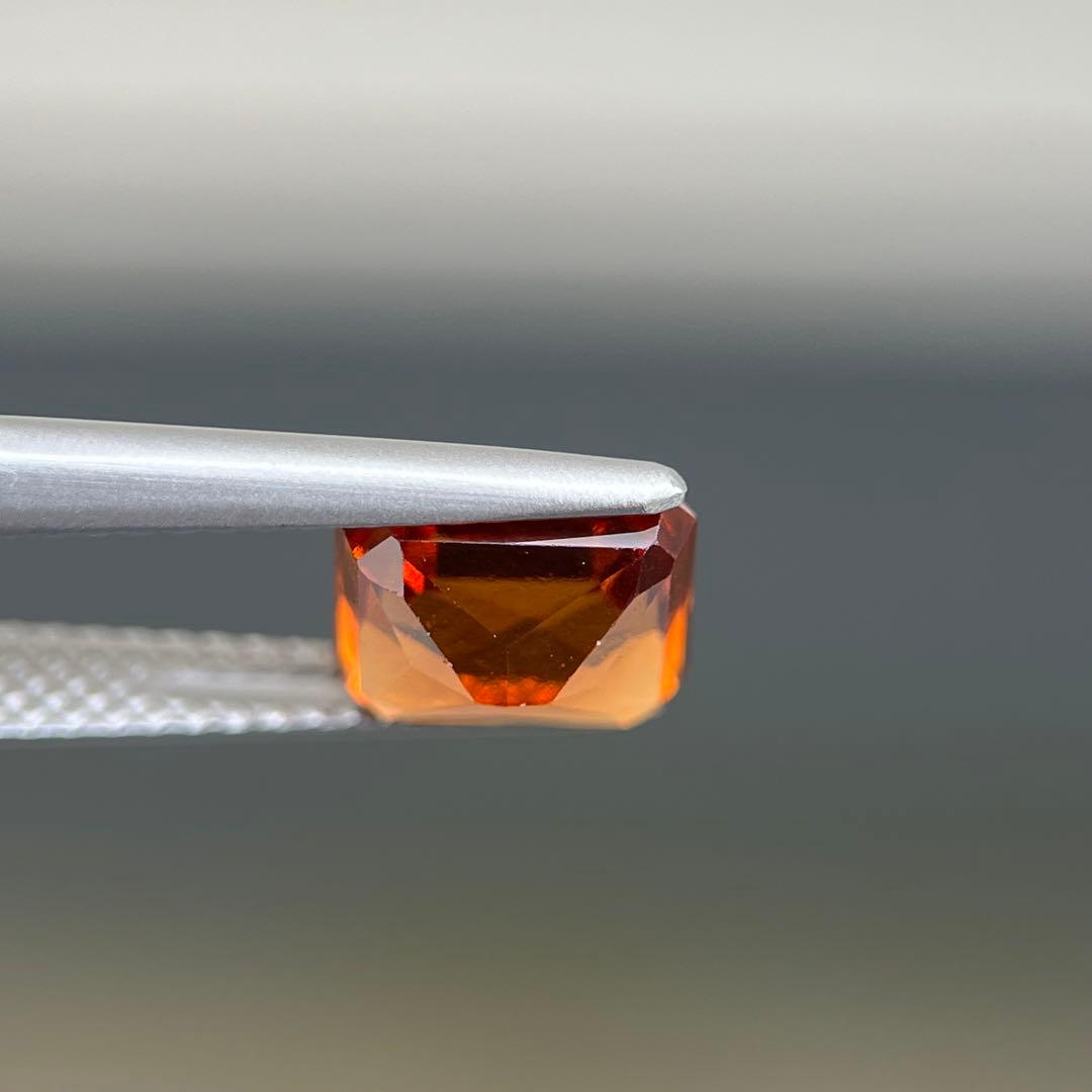 スリランカ産非加熱天然グロッシュライトガーネットルース