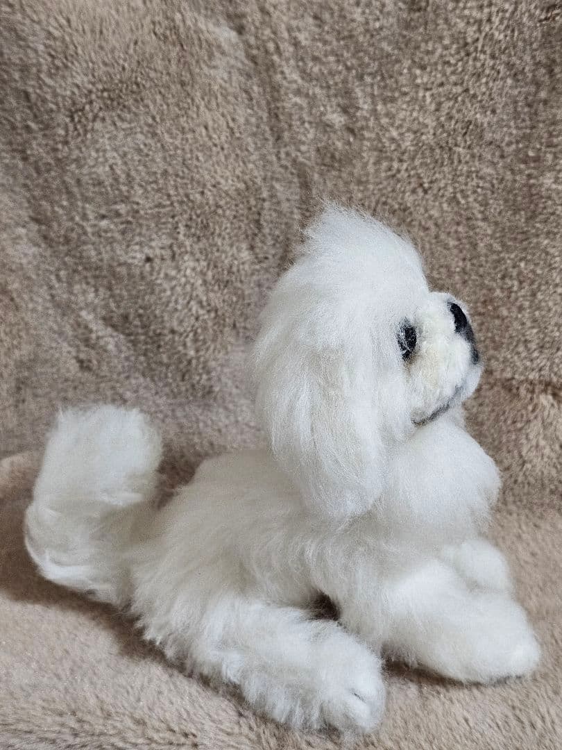 羊毛フェルト　ペギニーズ