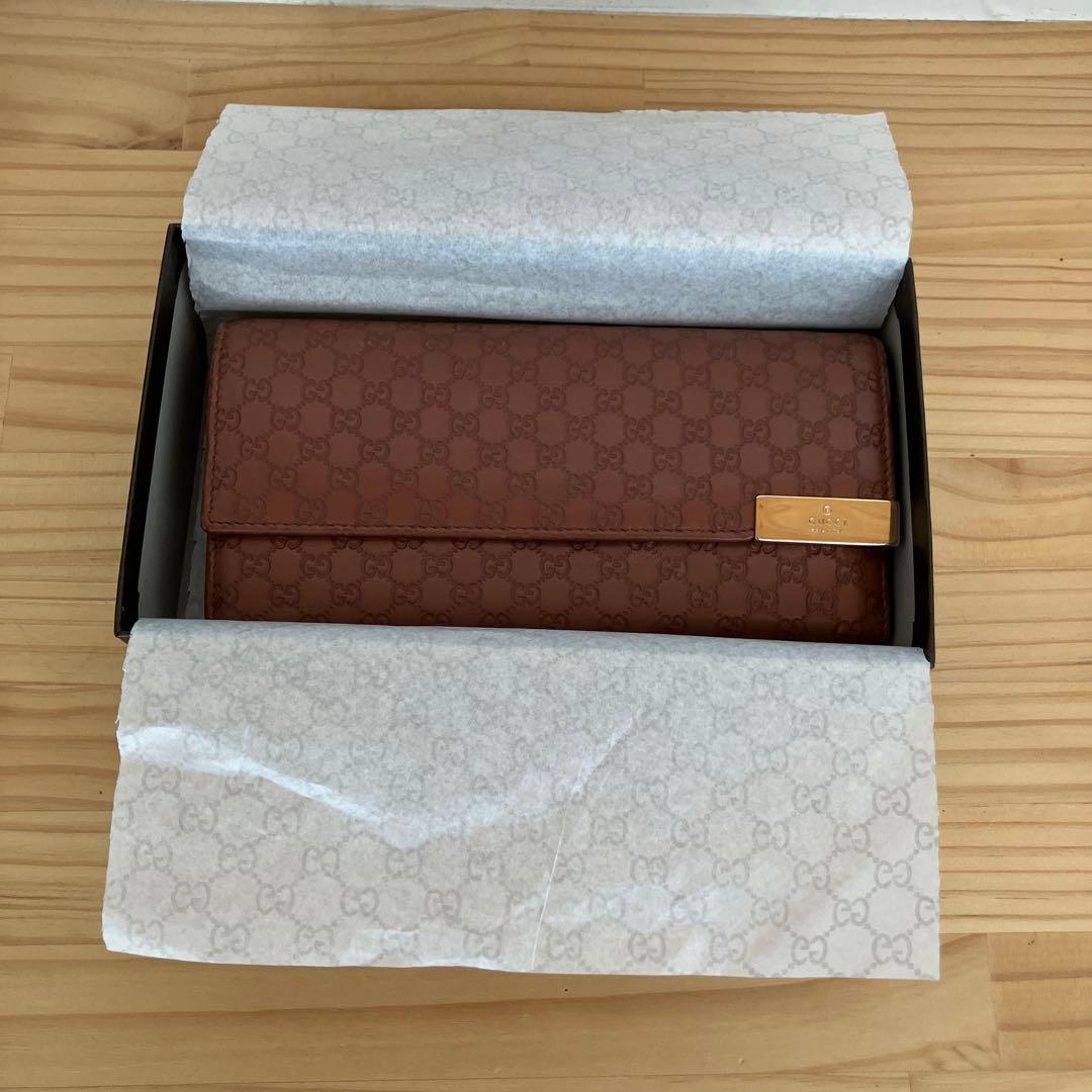 GUCCI 長財布　グッチ　箱付き