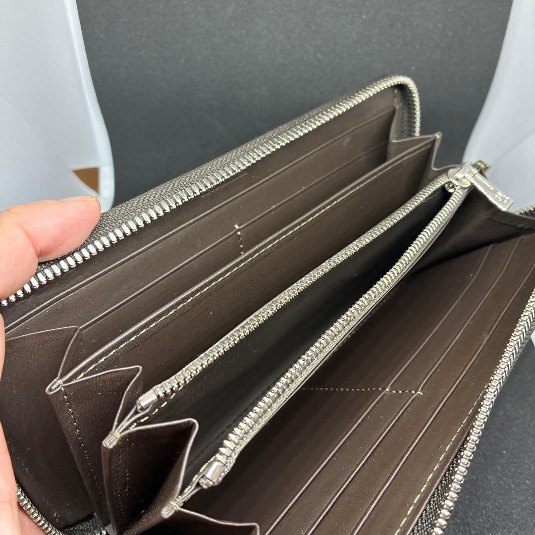 (中古品)COCOMATTE コードバンクラシック　キングフィッシャー　長財布