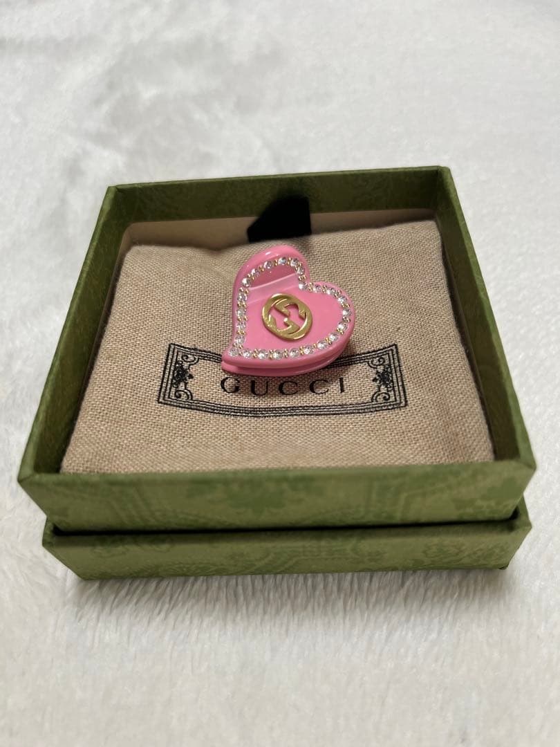【美品】GUCCI ハート型ヘアクリップ ピンク