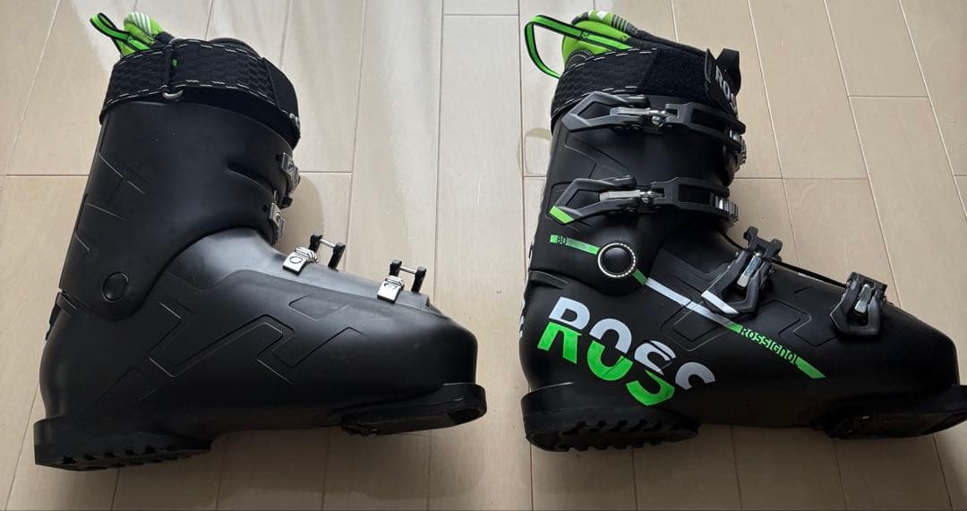 【あき様】ROSSIGNOL スキー ブーツ ブラック/グリーン