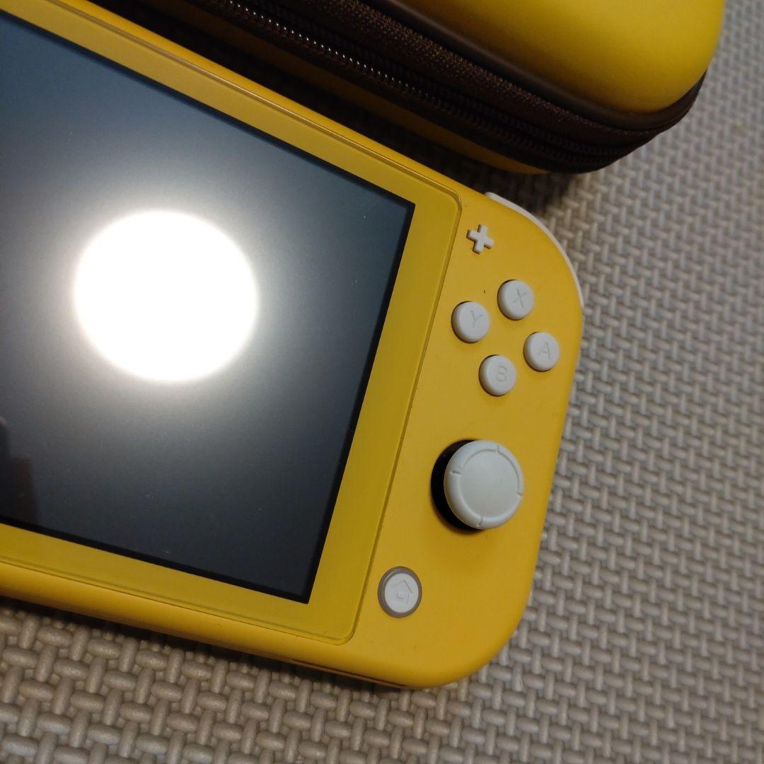 Nintendo Switch Lite （イエロー）ケース＆microSDつき