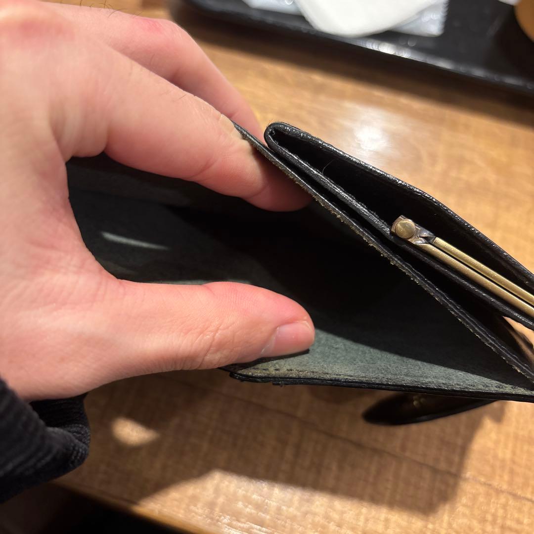 IL BISONTE ガマ口二つ折り財布 黒