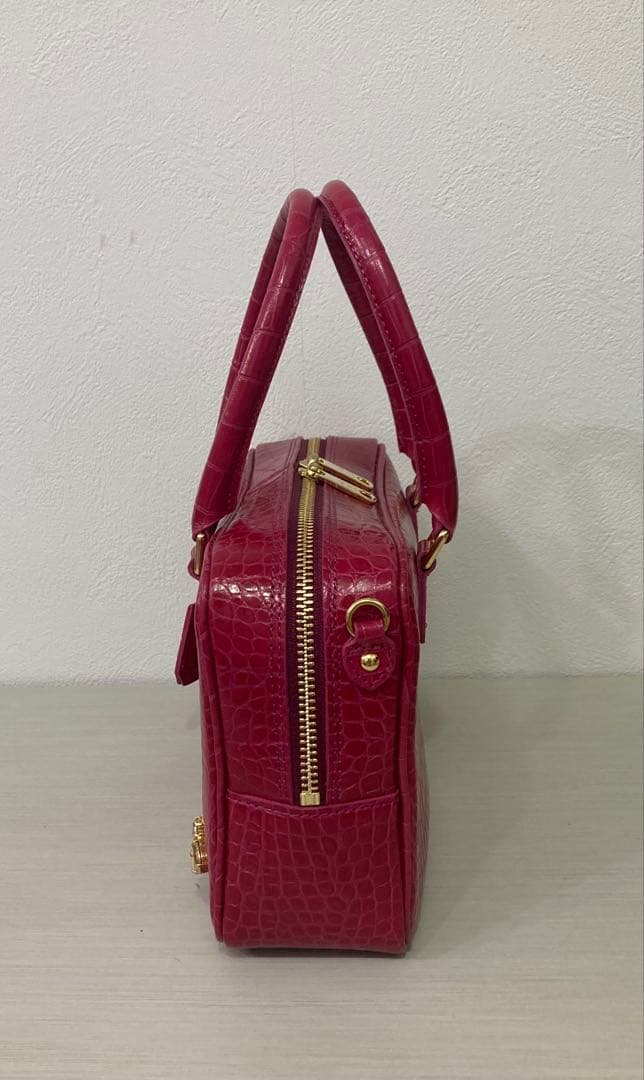 ADMJ THE BEE 牛革クロコダイル型押し ボストンバッグ