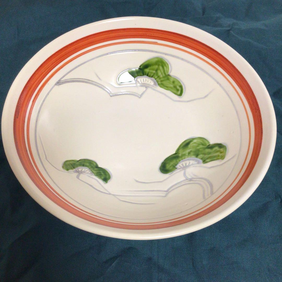 【人間国宝】佐伯守美 掻落し赤絵松文鉢 共箱付 益子焼　茶碗 陶器製