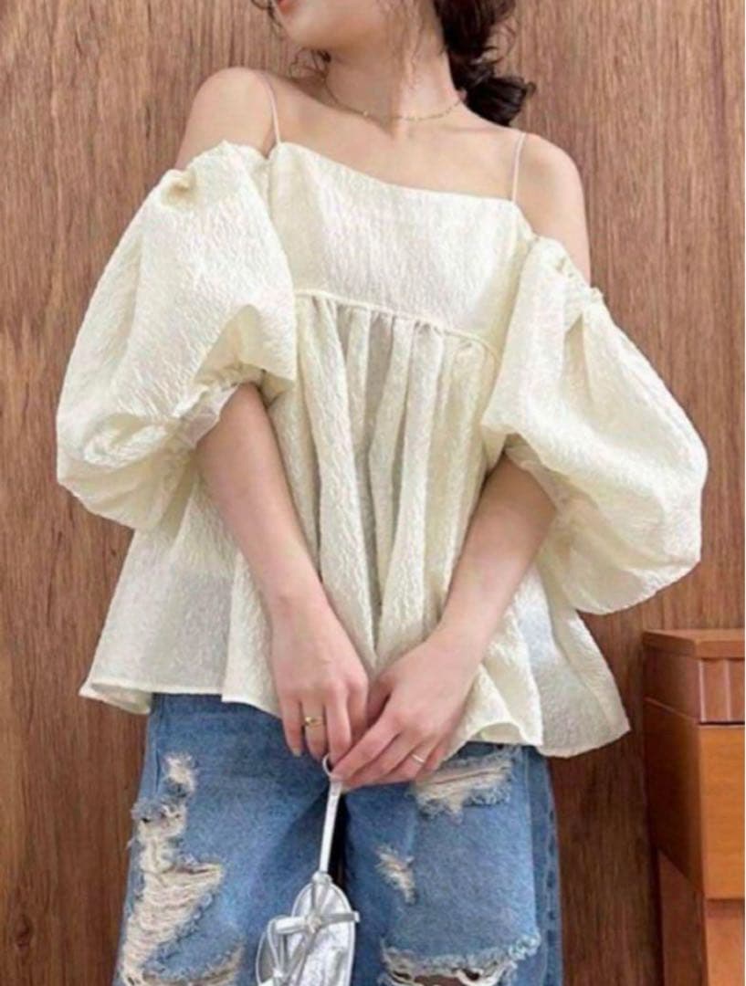 【Lily Brown】 3wayジャガードぺプラムビスチェ