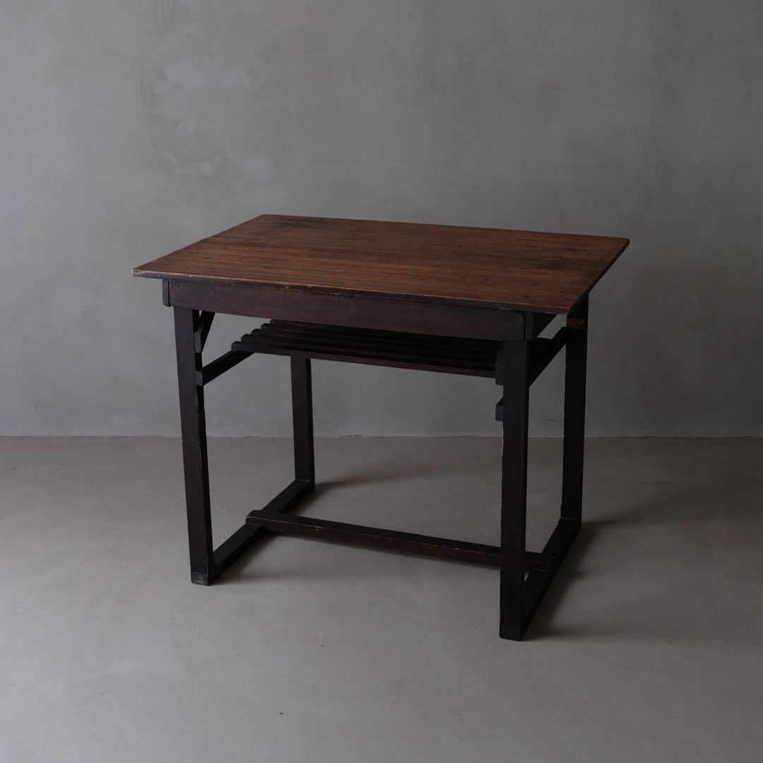 ラワン材 古い机　テーブル デスク 作業台 古家具 昭和レトロ ヴィンテージ