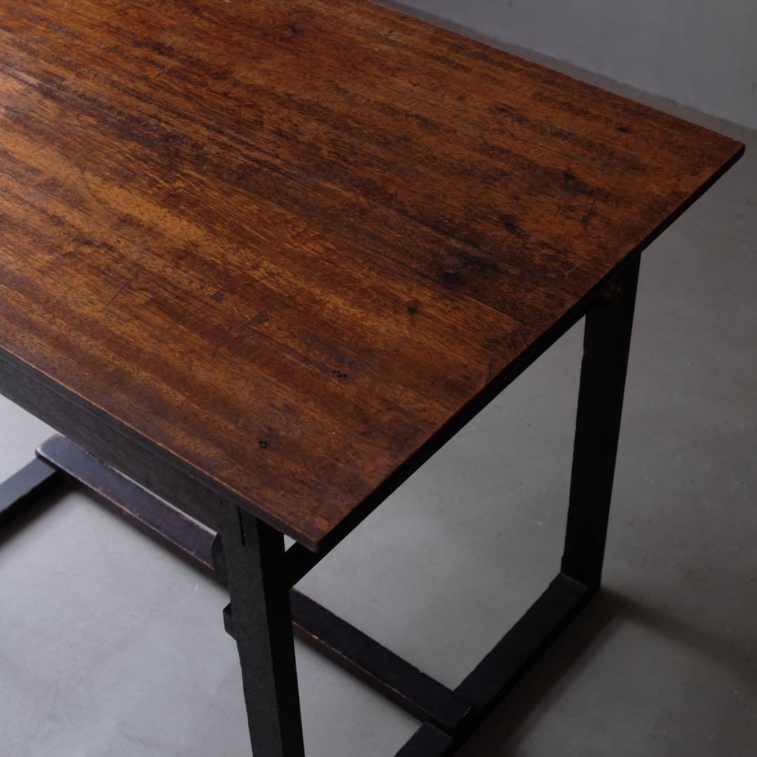 ラワン材 古い机　テーブル デスク 作業台 古家具 昭和レトロ ヴィンテージ
