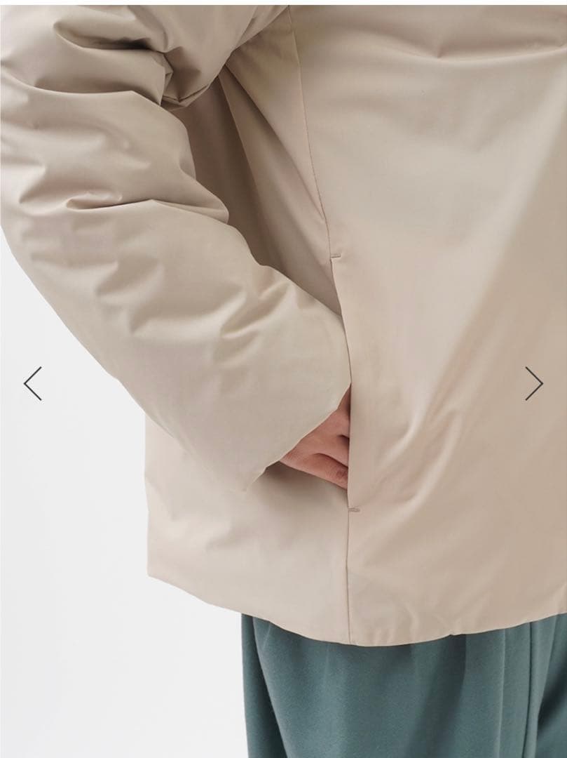 パラスパレス今季品2回着用ダウンショール襟ショートコートベージュサイズ2