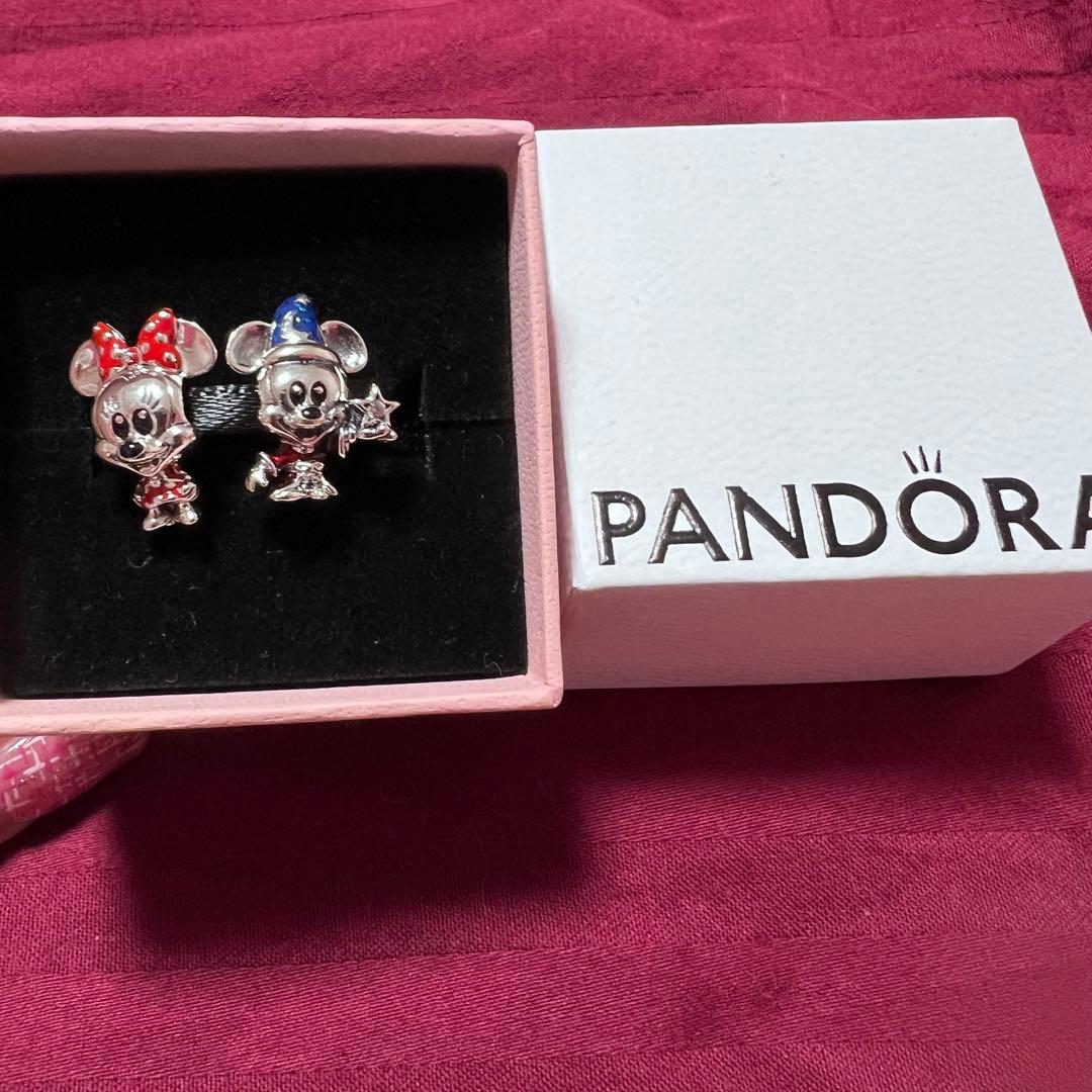 pandora パンドラ　ディズニーミニーとミッキー　チャーム