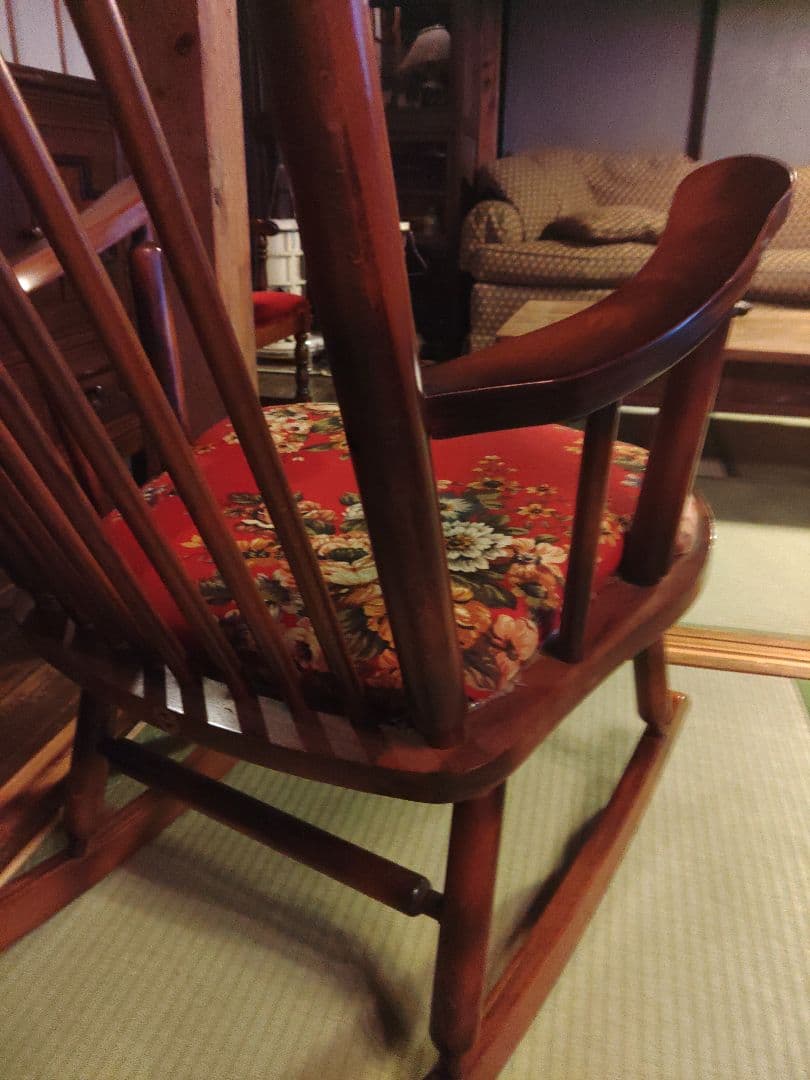 希少　東洋ファニチャー　トーヨーファニチャー　ロッキングチェア　レトロ　椅子