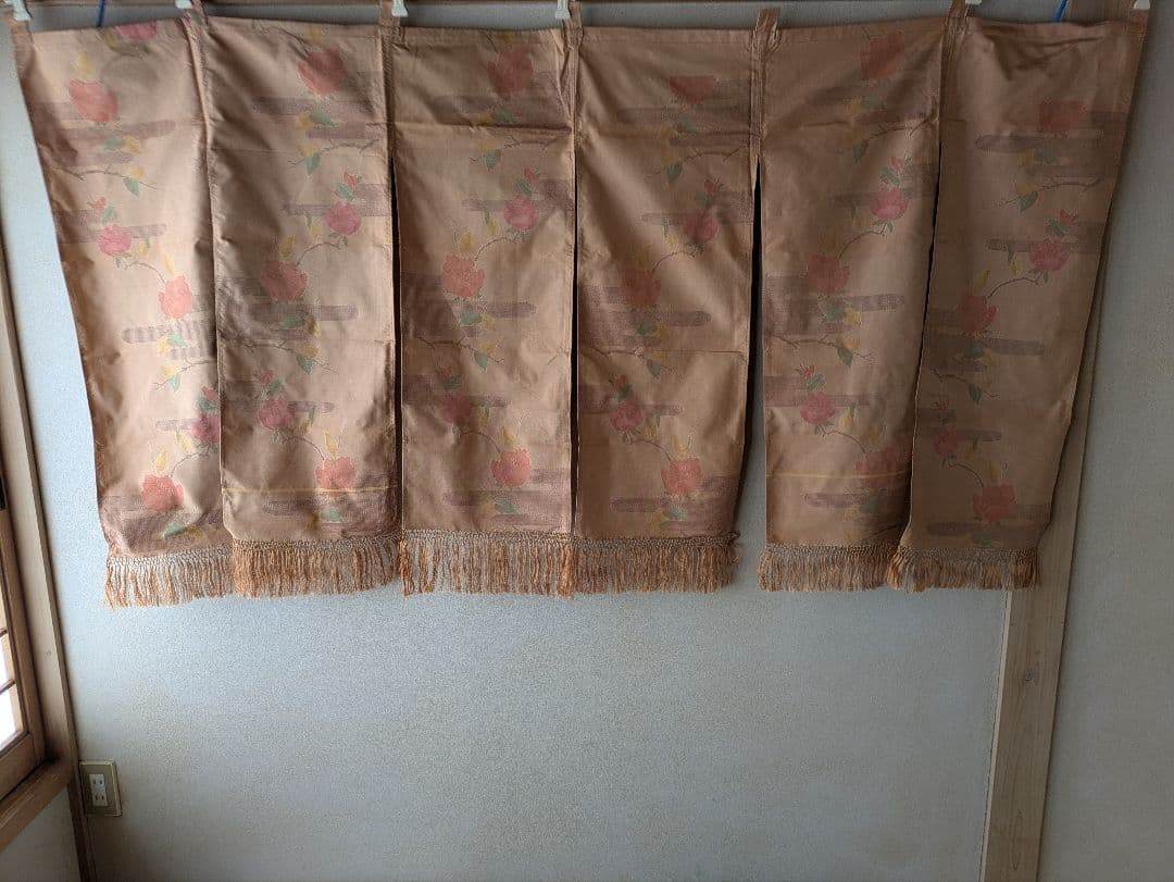 暖簾　紬　花柄フリンジ付き６枚仕立