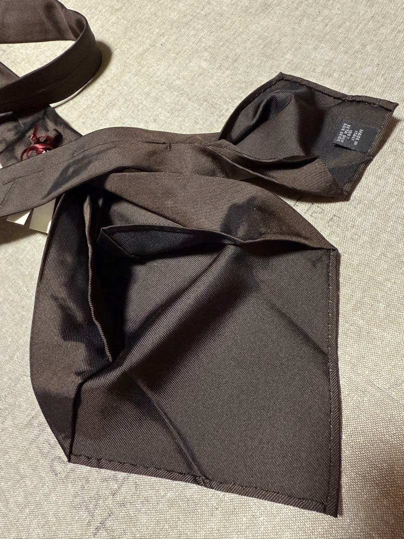 【新品】Atto Vannucci／セッテピエゲ／シルクソリッドタイ／ブラウン