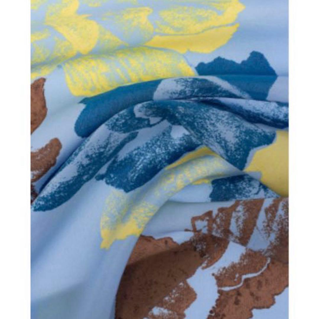 新品未使用★FERRAGAMO フェラガモ　花柄ポピー　シルクスカーフ