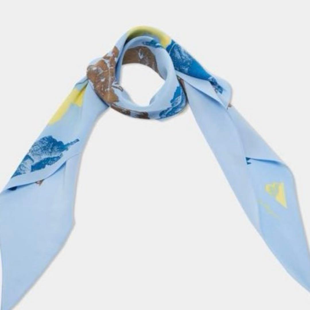 新品未使用★FERRAGAMO フェラガモ　花柄ポピー　シルクスカーフ