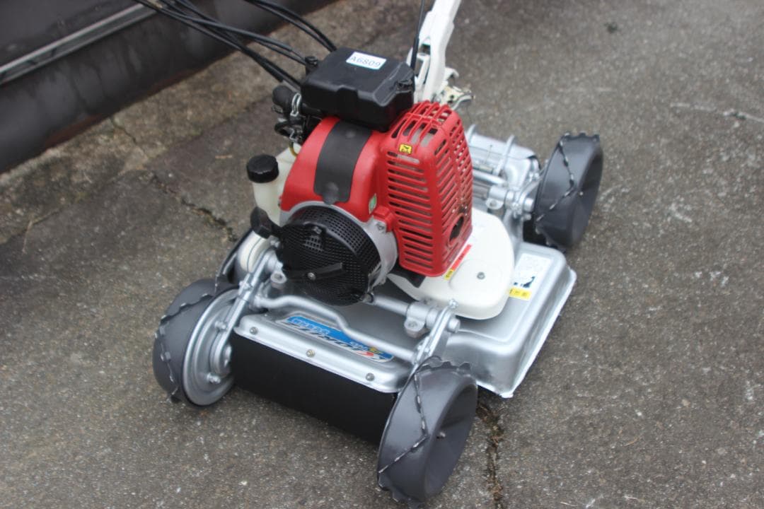 草刈機　オーレック　スパイダーモアー　AZ851　爪新品　４WD