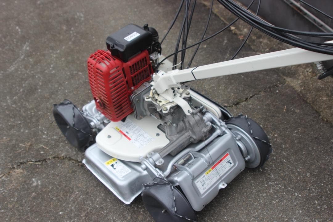 草刈機　オーレック　スパイダーモアー　AZ851　爪新品　４WD