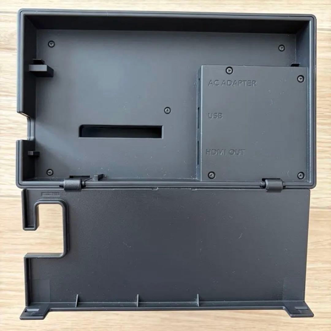 【美品】Nintendo Switch ニンテンドースイッチ本体　グレー