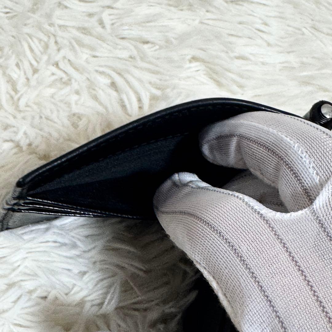 【美品】PRADA プラダ マネークリップ サフィアーノ トライアングル