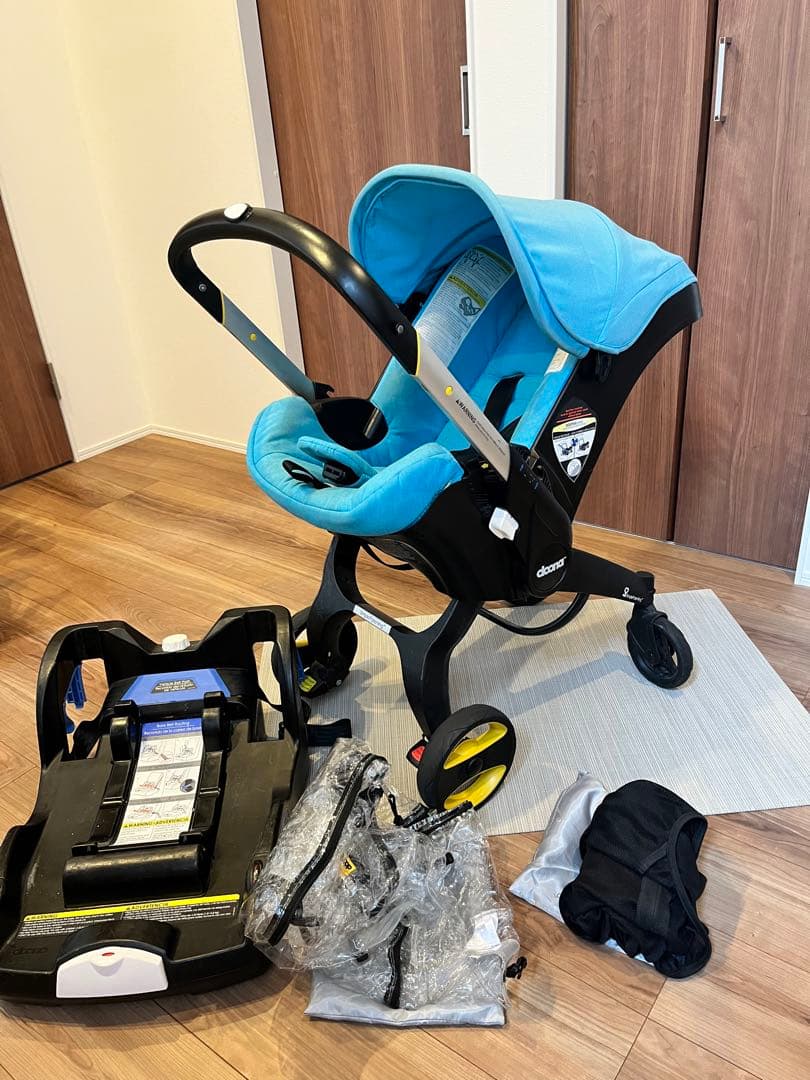Doona ベビーカー 車載ベースなど　5点セット