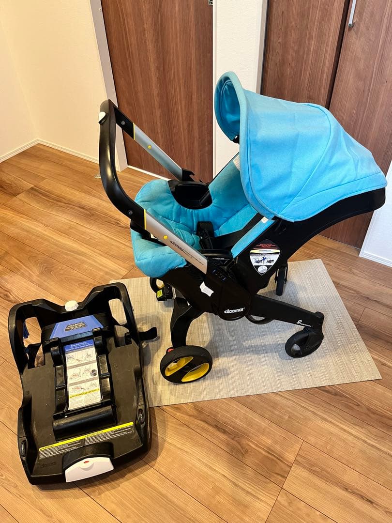 Doona ベビーカー 車載ベースなど　5点セット