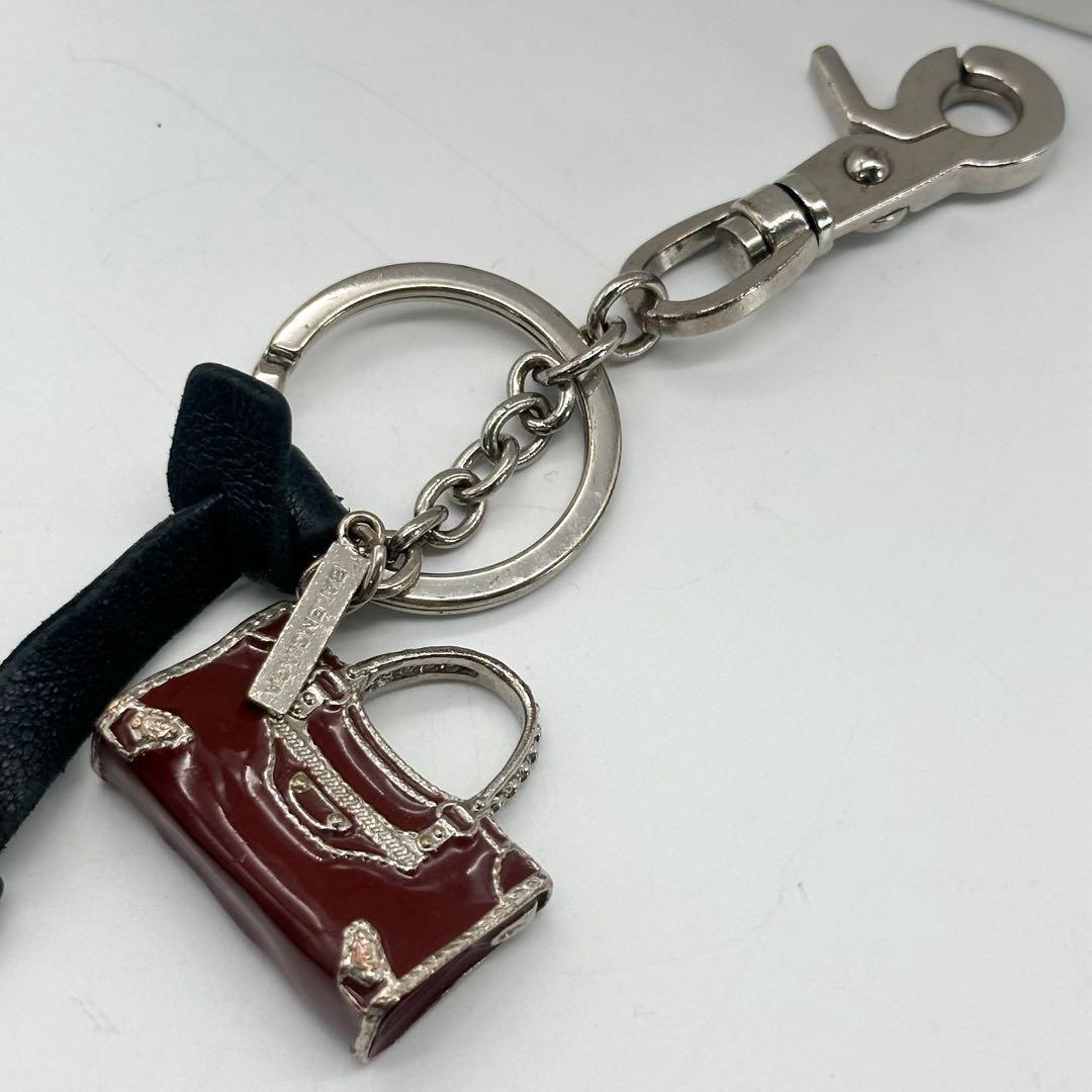 【箱付き・美品】バレンシアガ シティ バッグチャーム キーホルダー シルバー