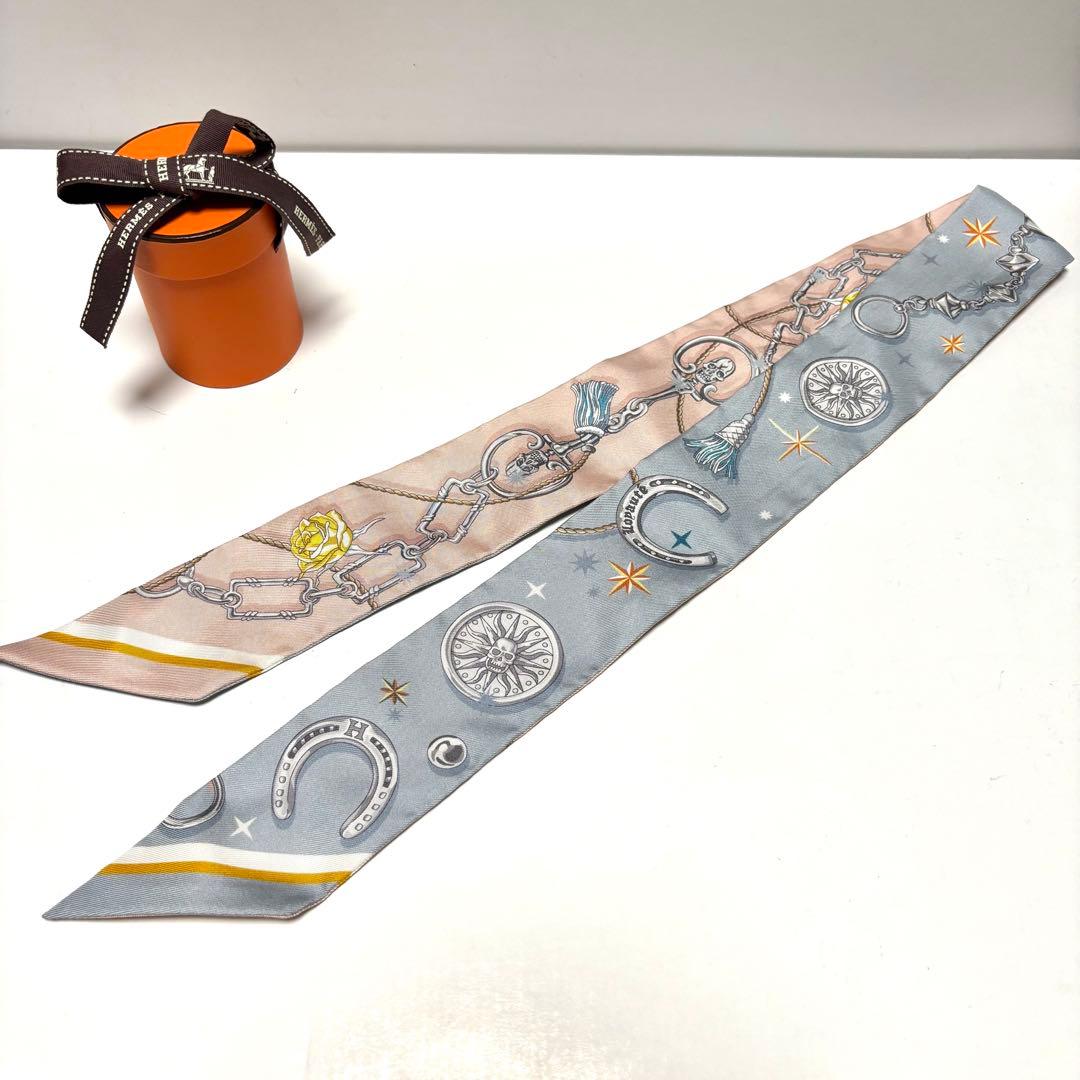 【新品未使用】エルメス ツイリー 2025年新作 セラフェット ブルー/ローズ