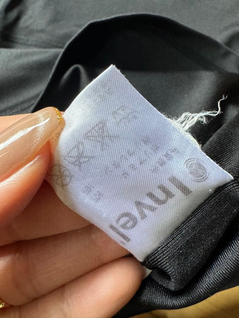 ☆美品☆激安出品☆ インベル アライヴン タンクトップ