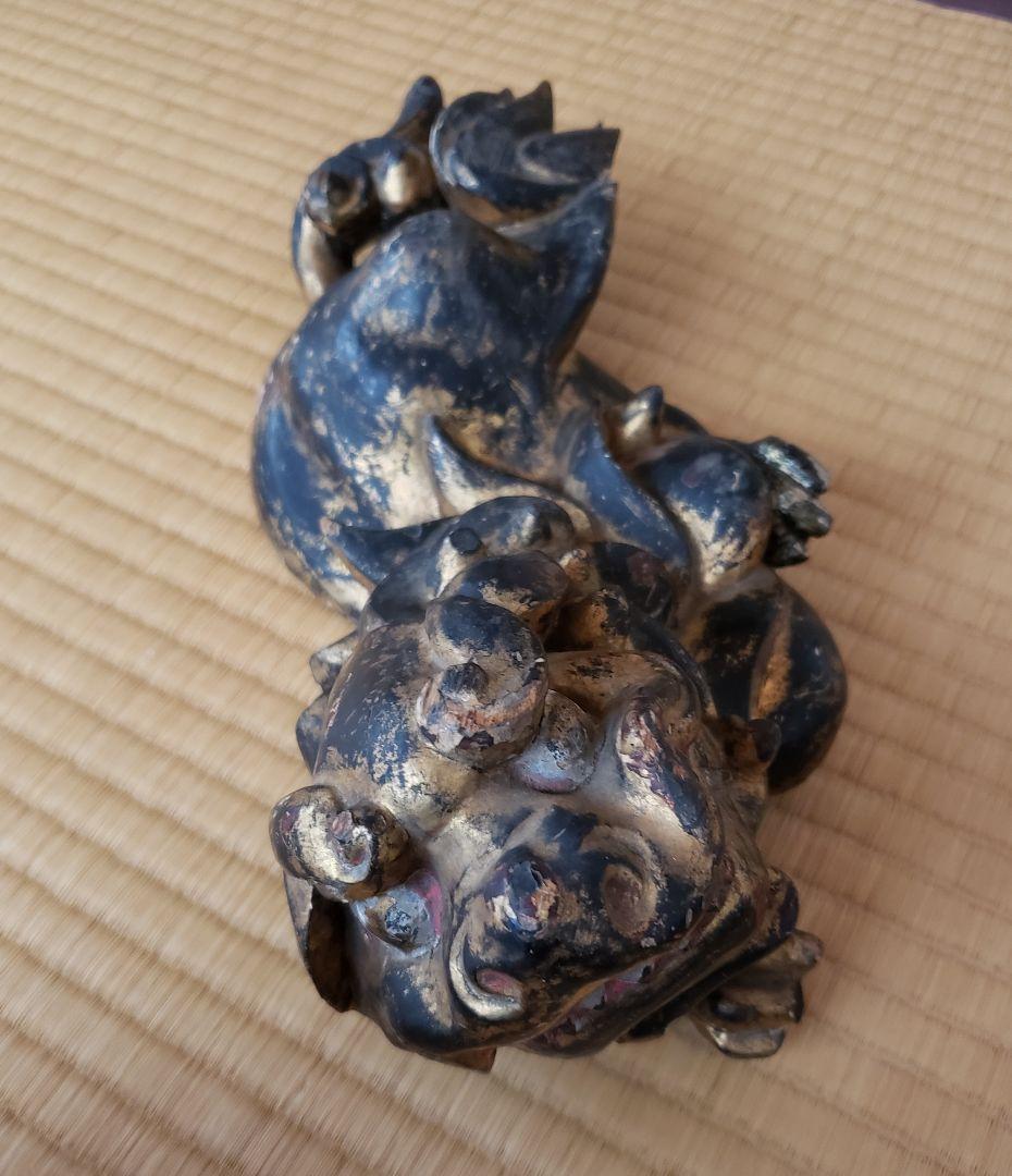 Ｎo197　古い獅子の金箔木彫(仏教彫刻) 室町・江戸期