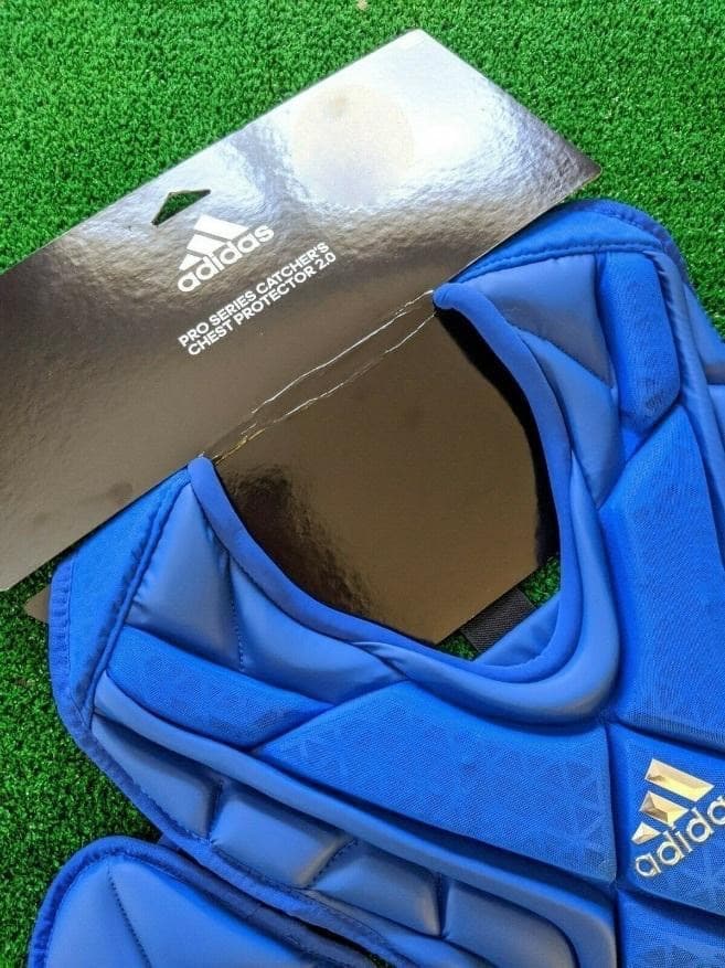 新品☆アメリカ国内限定☆UAマスク＋adidasプロテクター・レガース★青