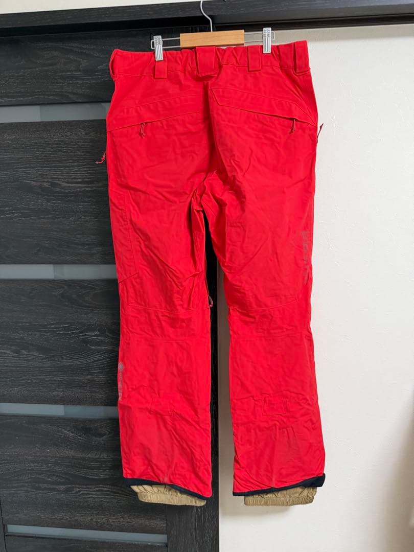 あきBurton [ak] GORE-TEX ジャケット　パンツセット