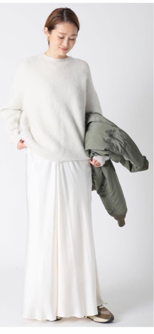 ドゥーズィエムクラスローレン マヌージアン】NEW SURI クルーネックニット