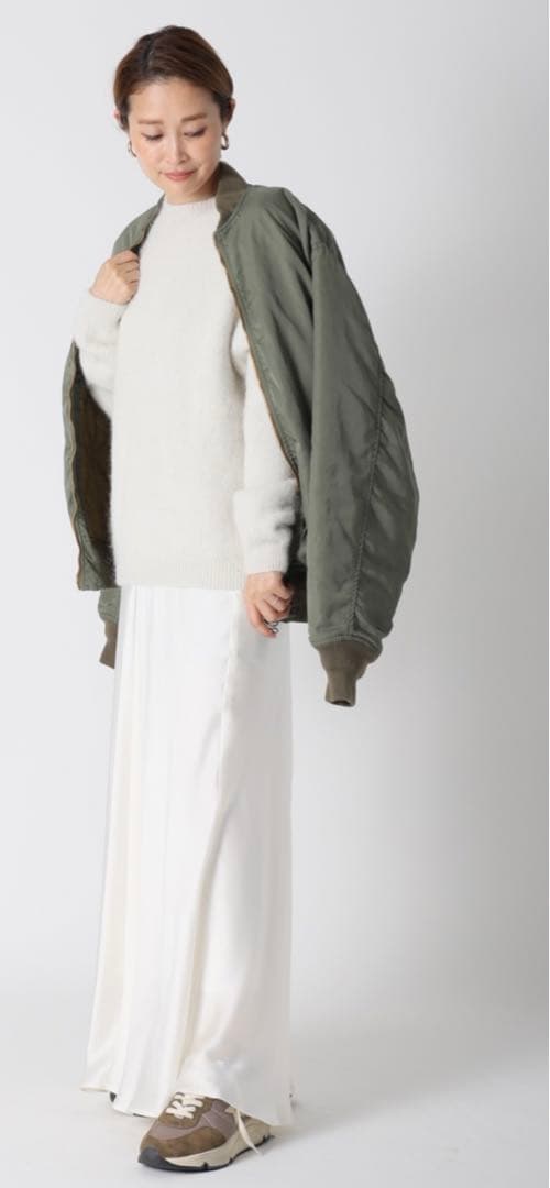 ドゥーズィエムクラスローレン マヌージアン】NEW SURI クルーネックニット