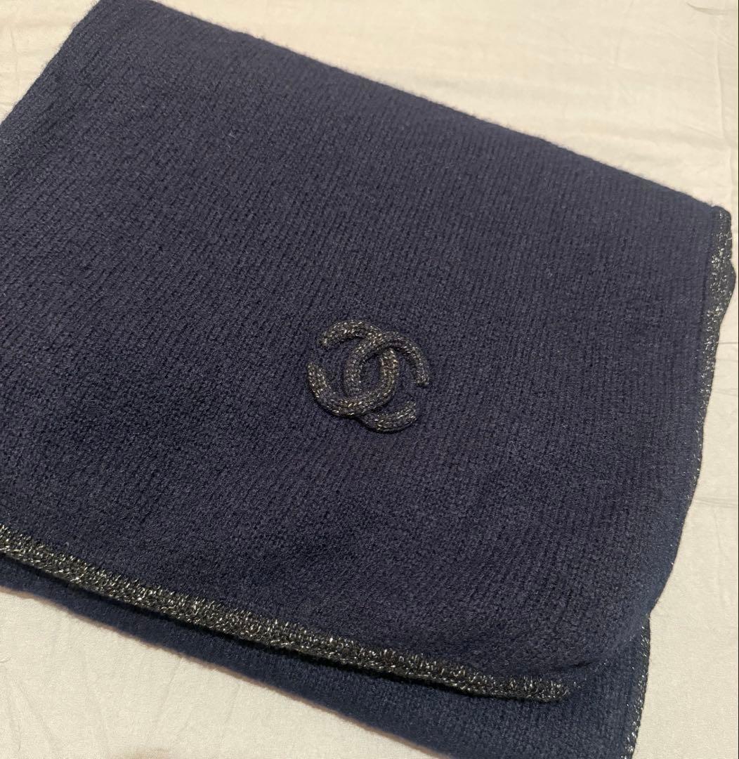 美品CHANELマフラー　ストール