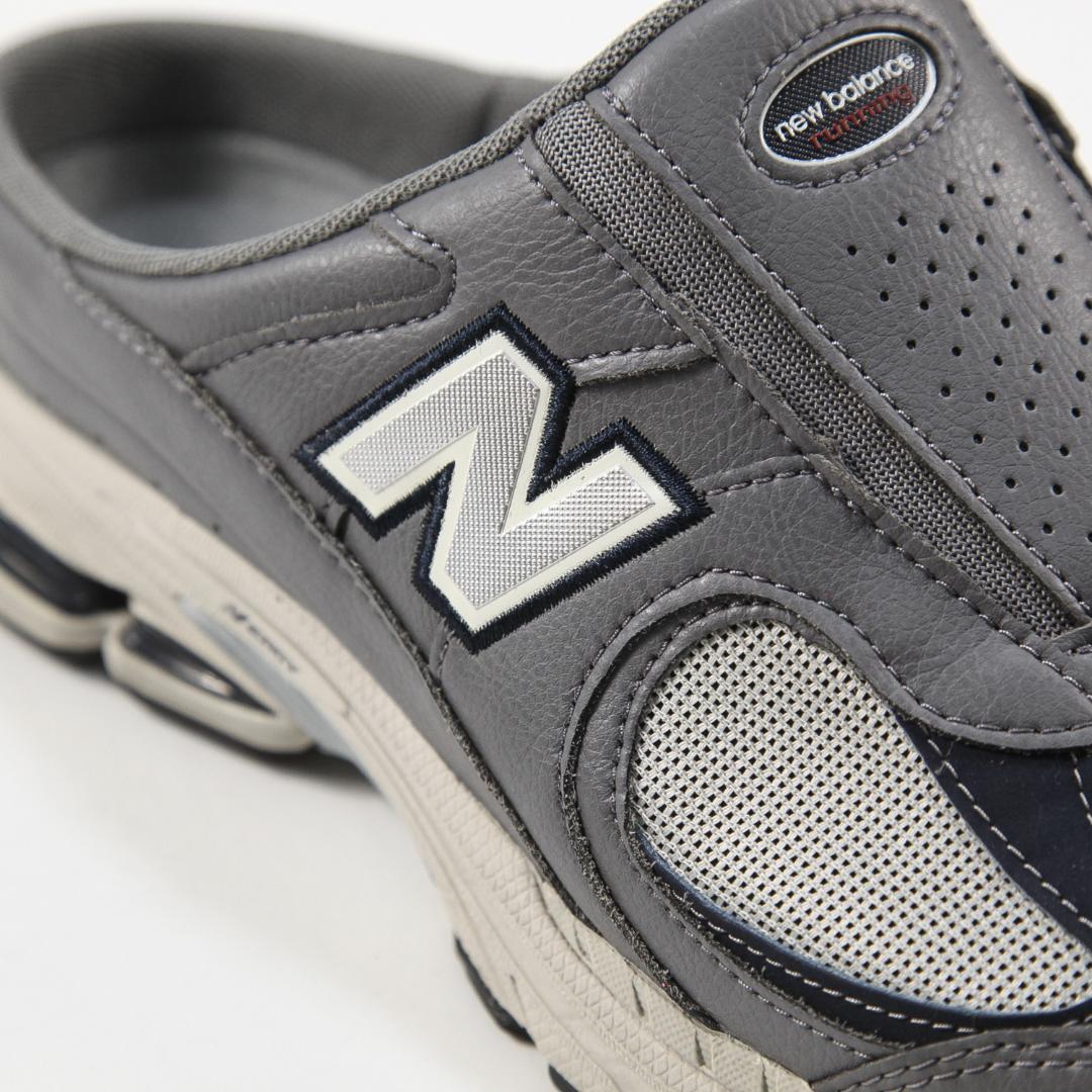 極美品 New Balance M2002RMJ US9.5D ダークグレー