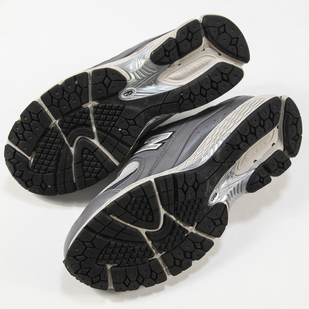 極美品 New Balance M2002RMJ US9.5D ダークグレー