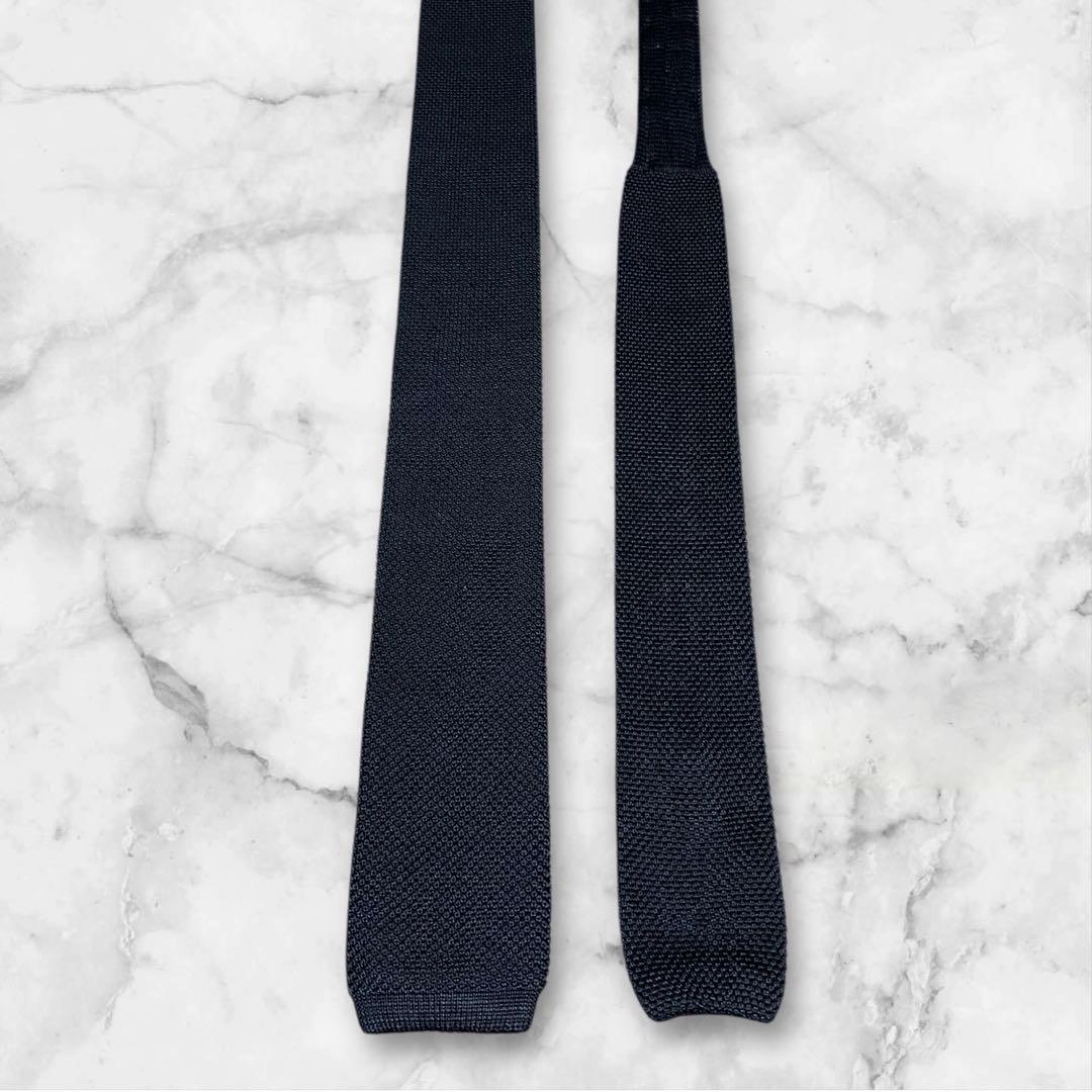 【美品】Dior ディオールオム　ネクタイ　ニットタイ　紺　ソリッド