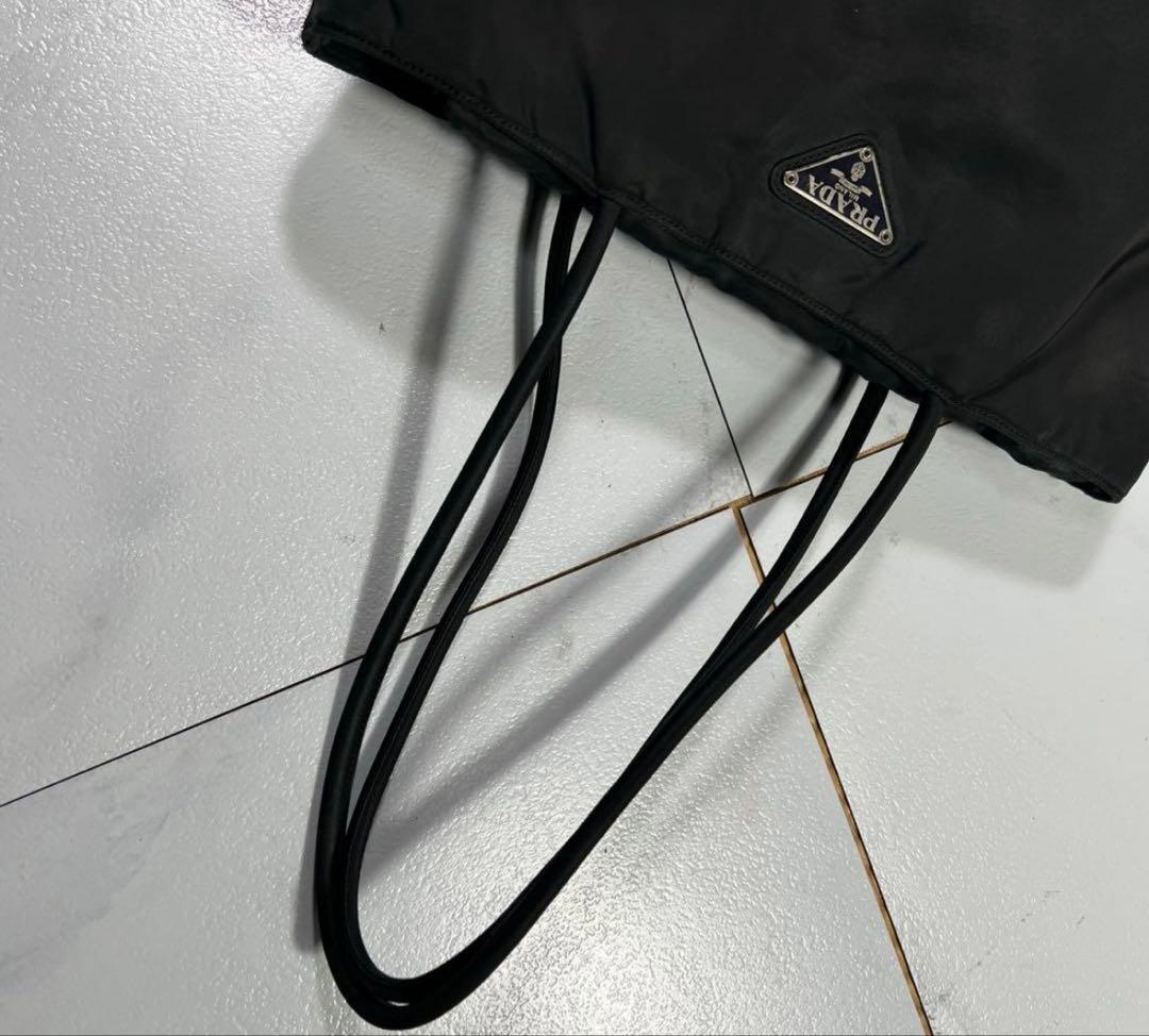 PRADA プラダ トートバッグ 三角プレート 白タグ ナイロン ブラック 黒