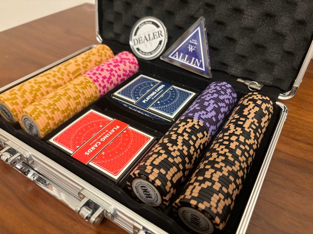g*g様 ヨコサワポーカーセット　アルミケース入り