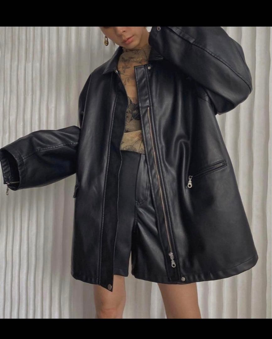 ブラックレザーコート ベルト　シングルライダース　ダブル　ベルテッド