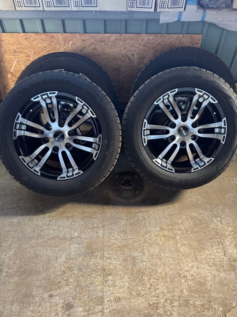 ハイエーススタッドレス4本セット ice GUARD IG60 17インチ