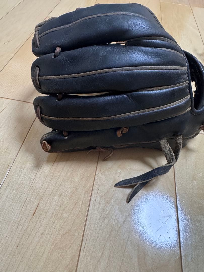 硬式用グローブ 黒