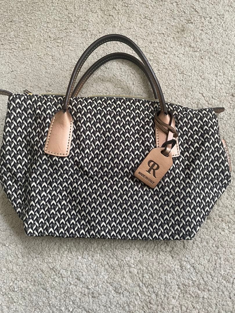 ROBERTO PIERI ロベルタ ピエリ トートバッグ