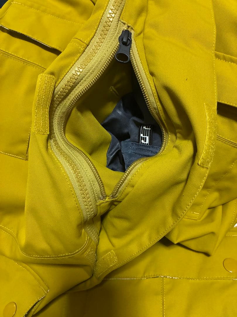 ボルコム　スノボ　上下　セット スノーボードウエア